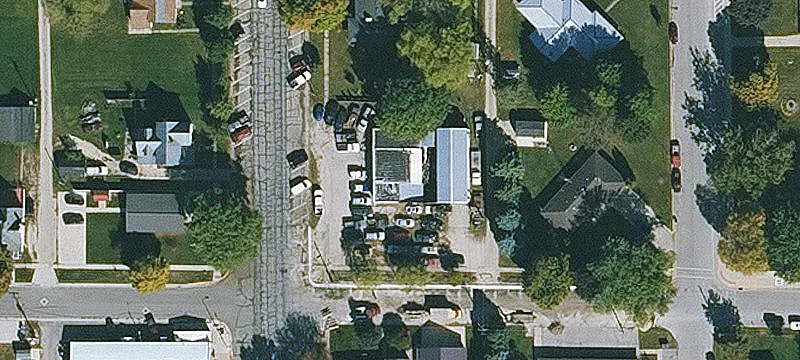 306 Main St
