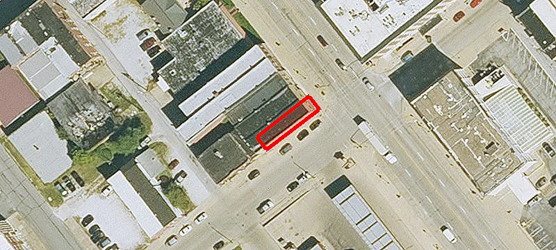 400 Main St