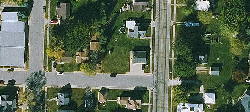 102 2nd W Ave