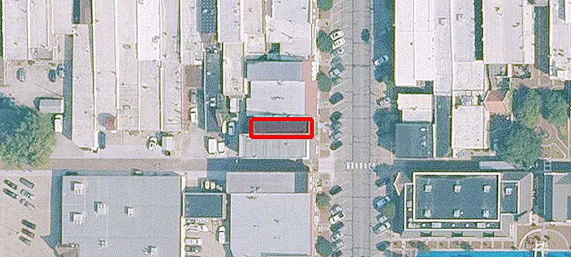 725 Main St