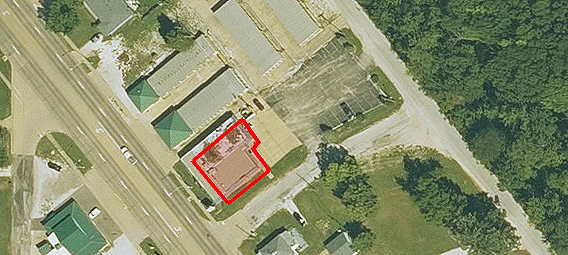 2601 Main St