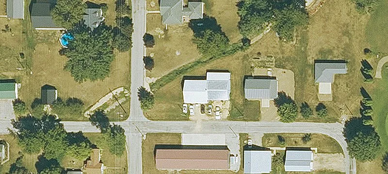 104 4th St