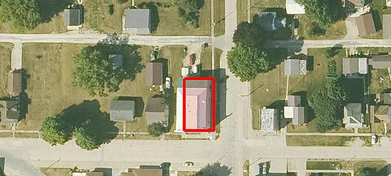301 Main St