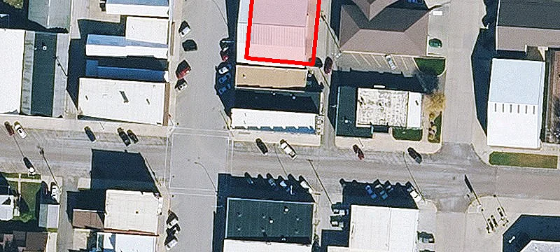 401 Main St