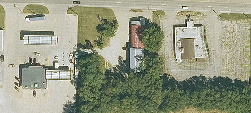 4932 Ave O O