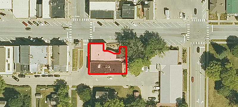 106 Main St