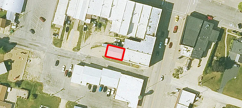 109 Commercial St