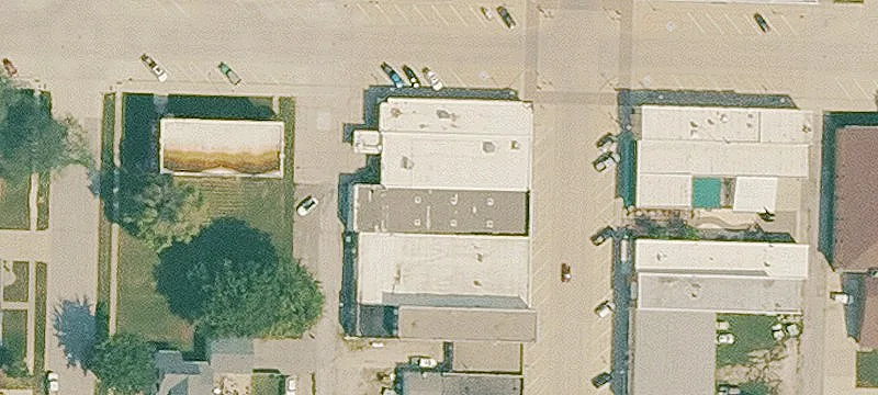 110 3rd St