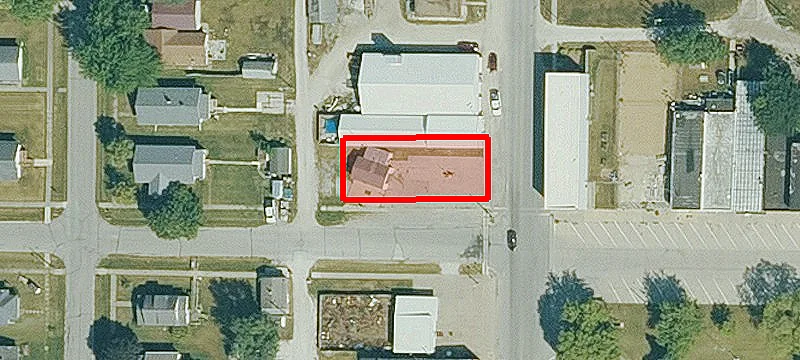 101 Main St