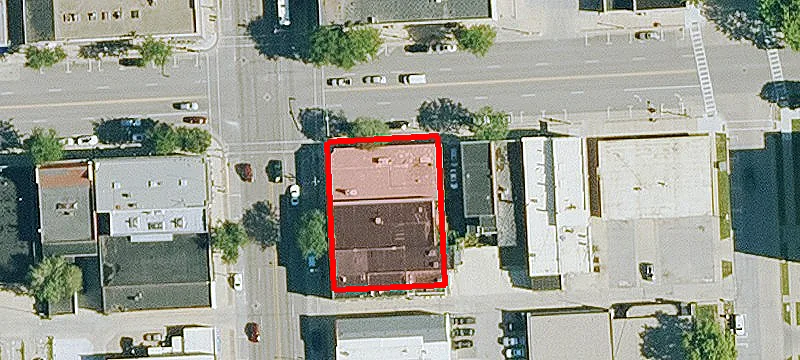 328 Grand Ave