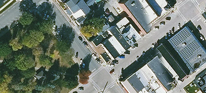 302 Main Ave