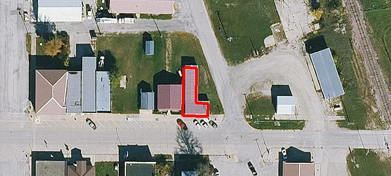 102 Walnut St