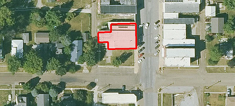 132 Main St