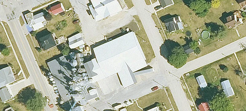 404 Monroe St