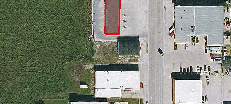 1122 Lk Ave