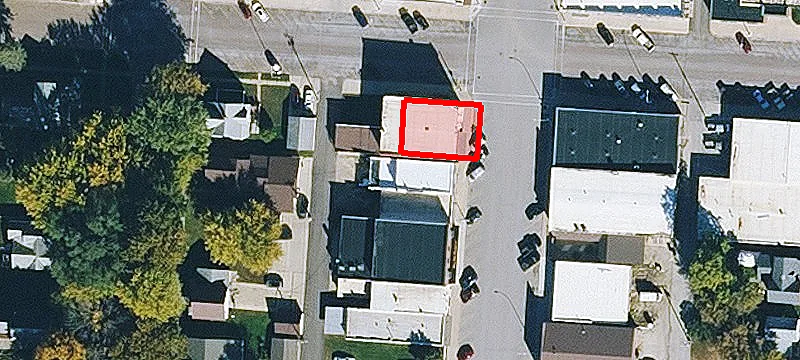 318 Main St