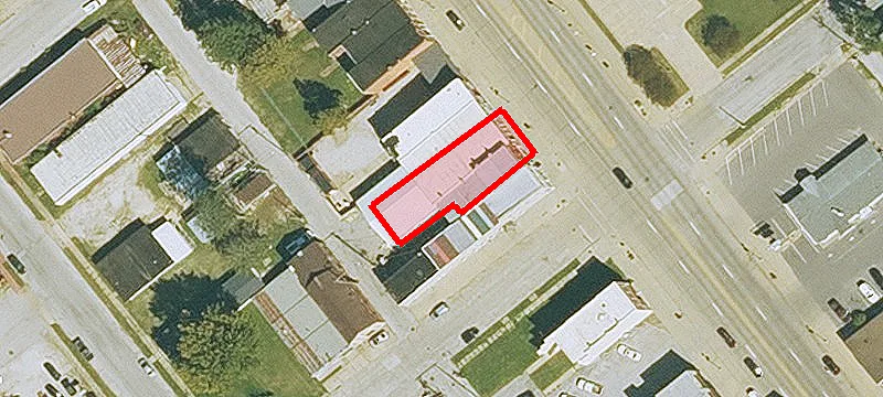 1104 Main St