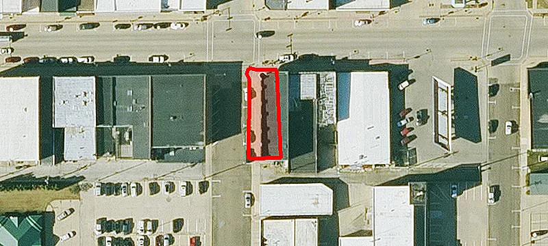 101 Main St