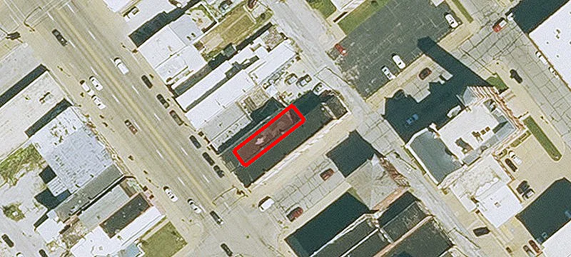 703 Main St