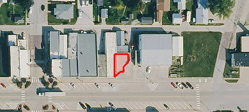 613 Main St