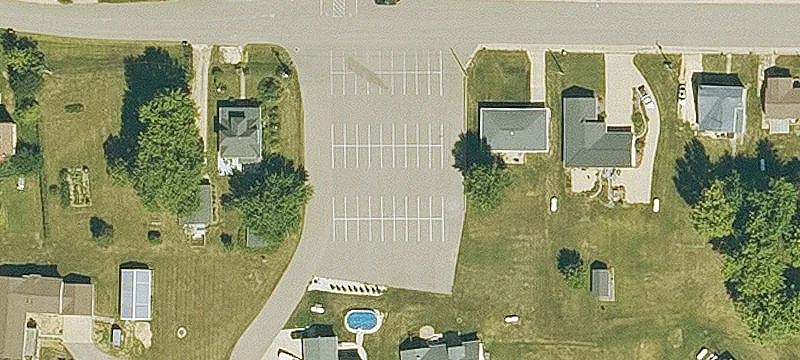 Durango, IA 52039