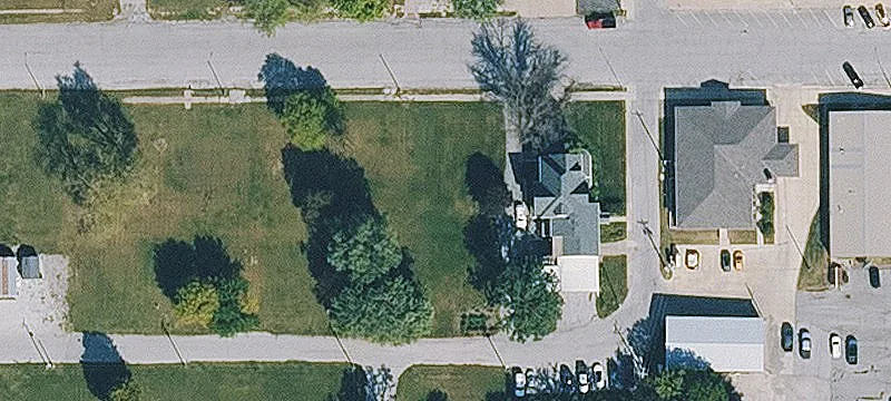 Oakland, IA 51560