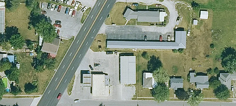 Bloomfield, IA 52537