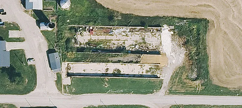 Oakland, IA 51560