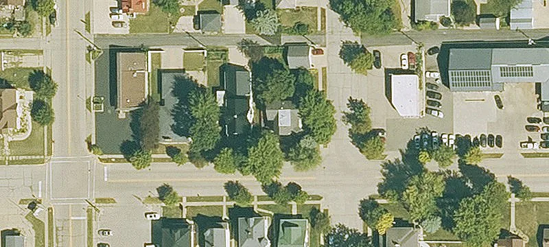 Dyersville, IA 52040