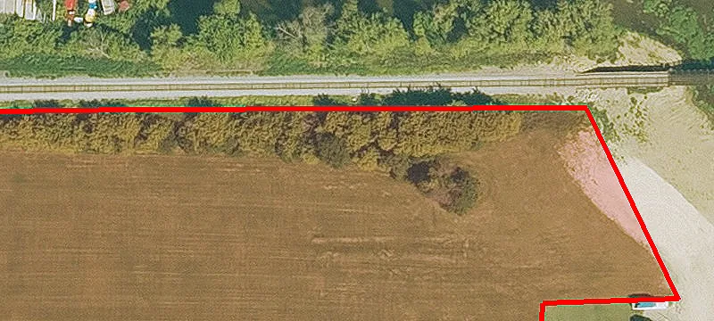 Dyersville, IA 52040