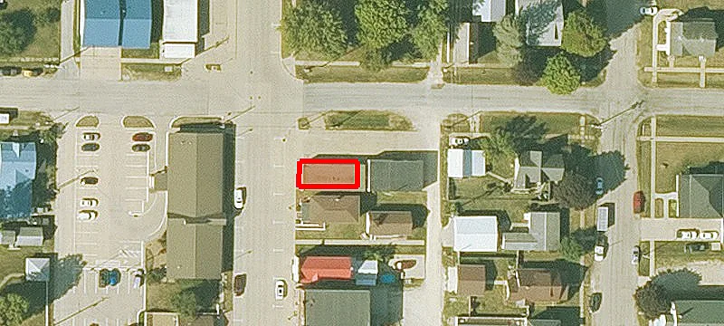 62 4th N St