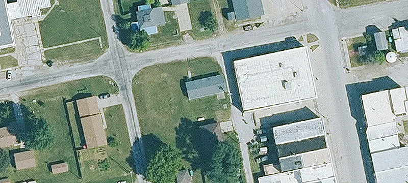506 3rd St