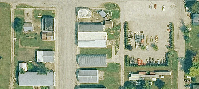 936 Main St