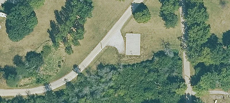 402 Willetts Dr