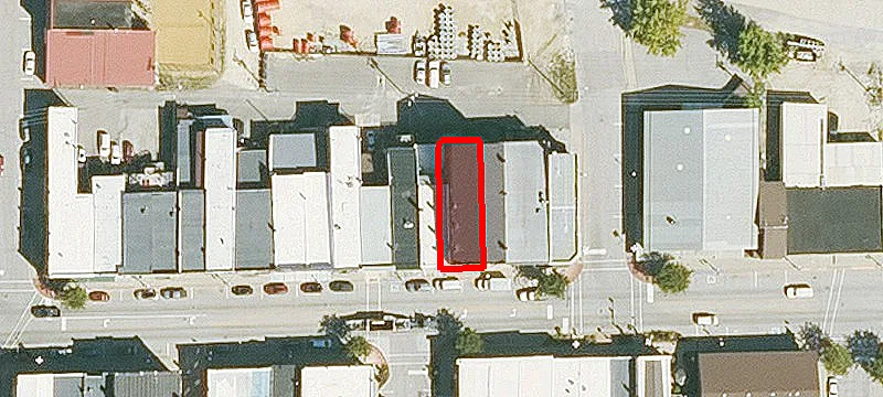 128 Main St