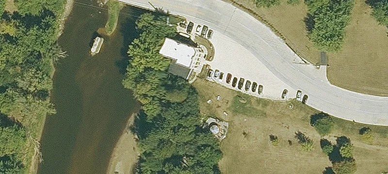 Anamosa, IA 52205