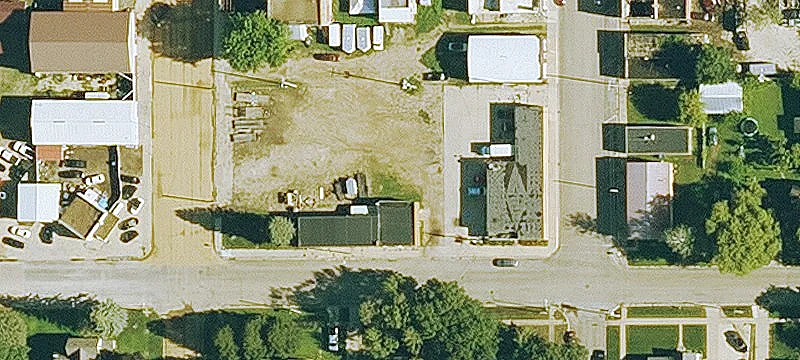 110 Thomas St