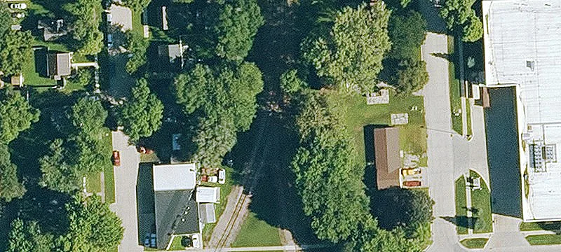 9th St