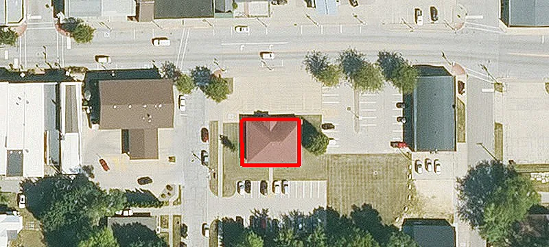 301 Main St
