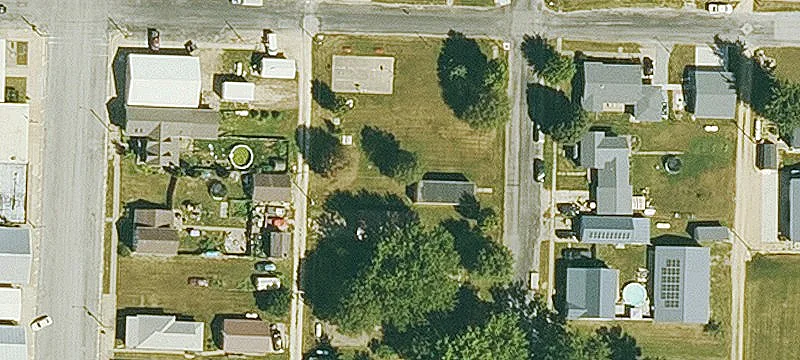250 Maple St