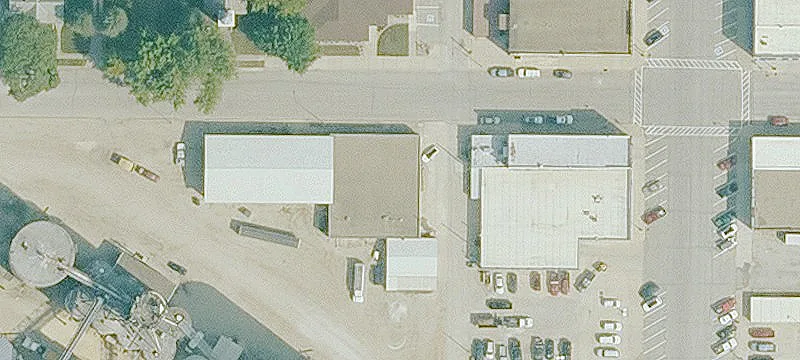 15 2nd NW Ave