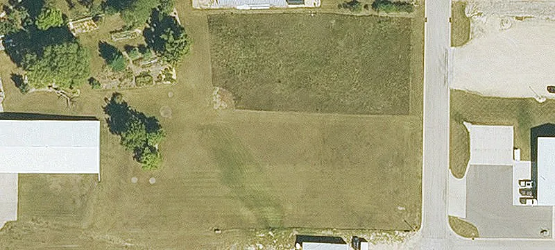 Cascade, IA 52033