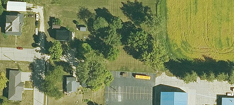Colesburg, IA 52035