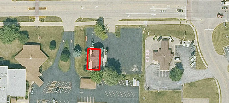 811 Le Claire Rd