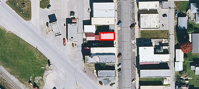 121 Main St
