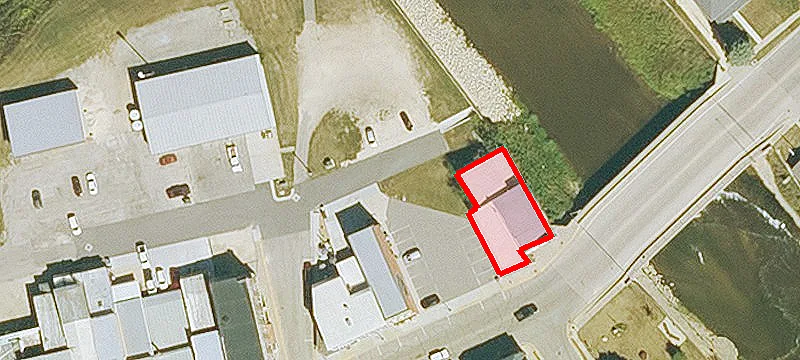 Cascade, IA 52033