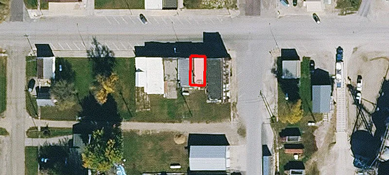 305 Main St