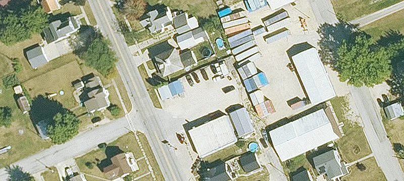 301 Main St