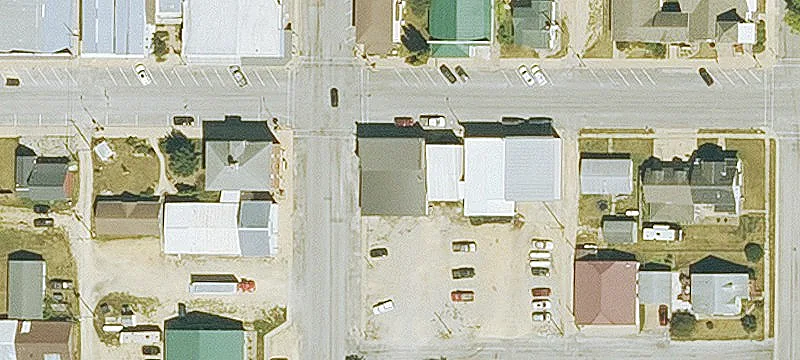 413 Main St