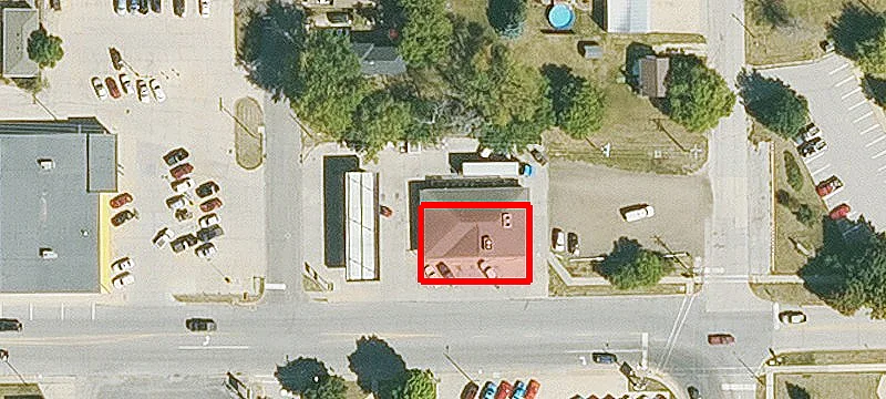 500 Main St